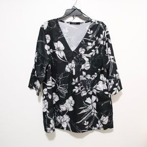 Plus Size Floral Printed Quarter Sleeved Blouse